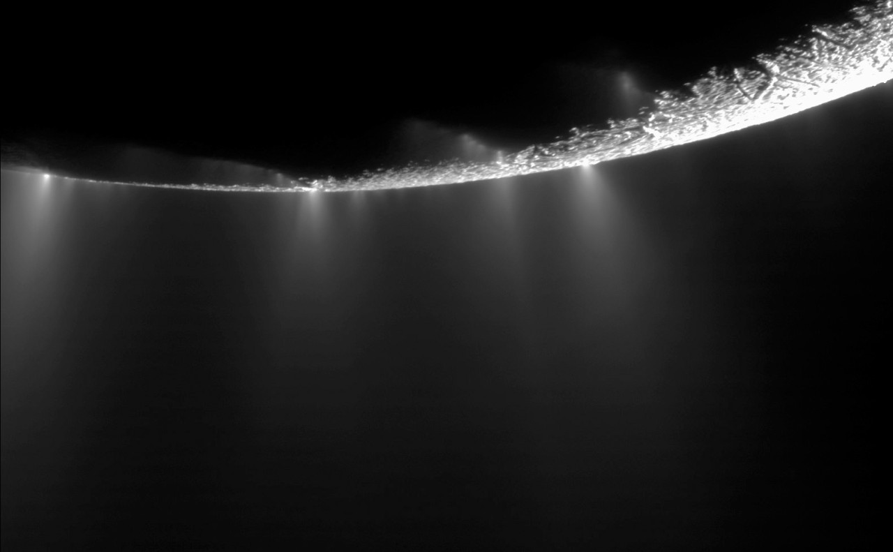 enceladus-geysers